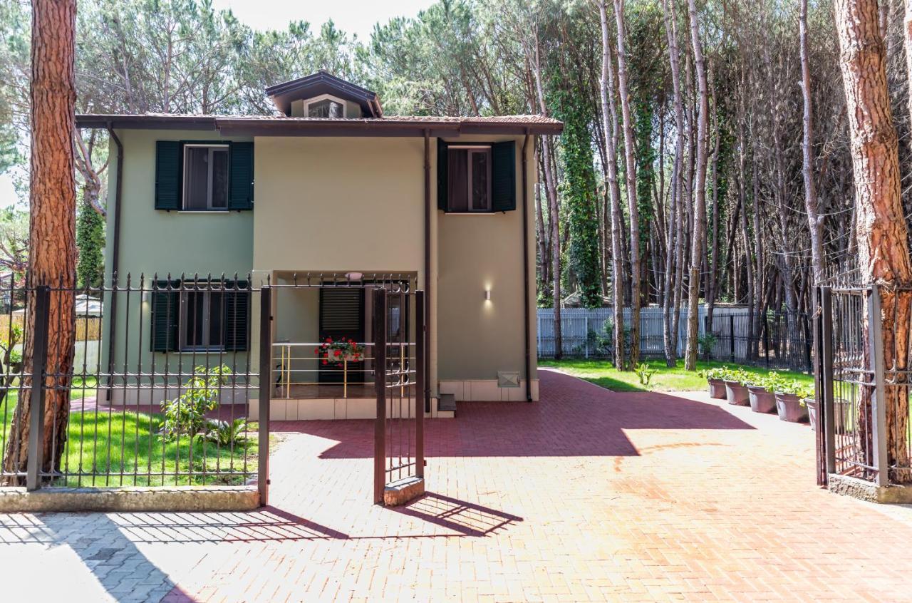 Forest Cottage - Middle Of Forest & Near The Beach Golem  Esterno foto
